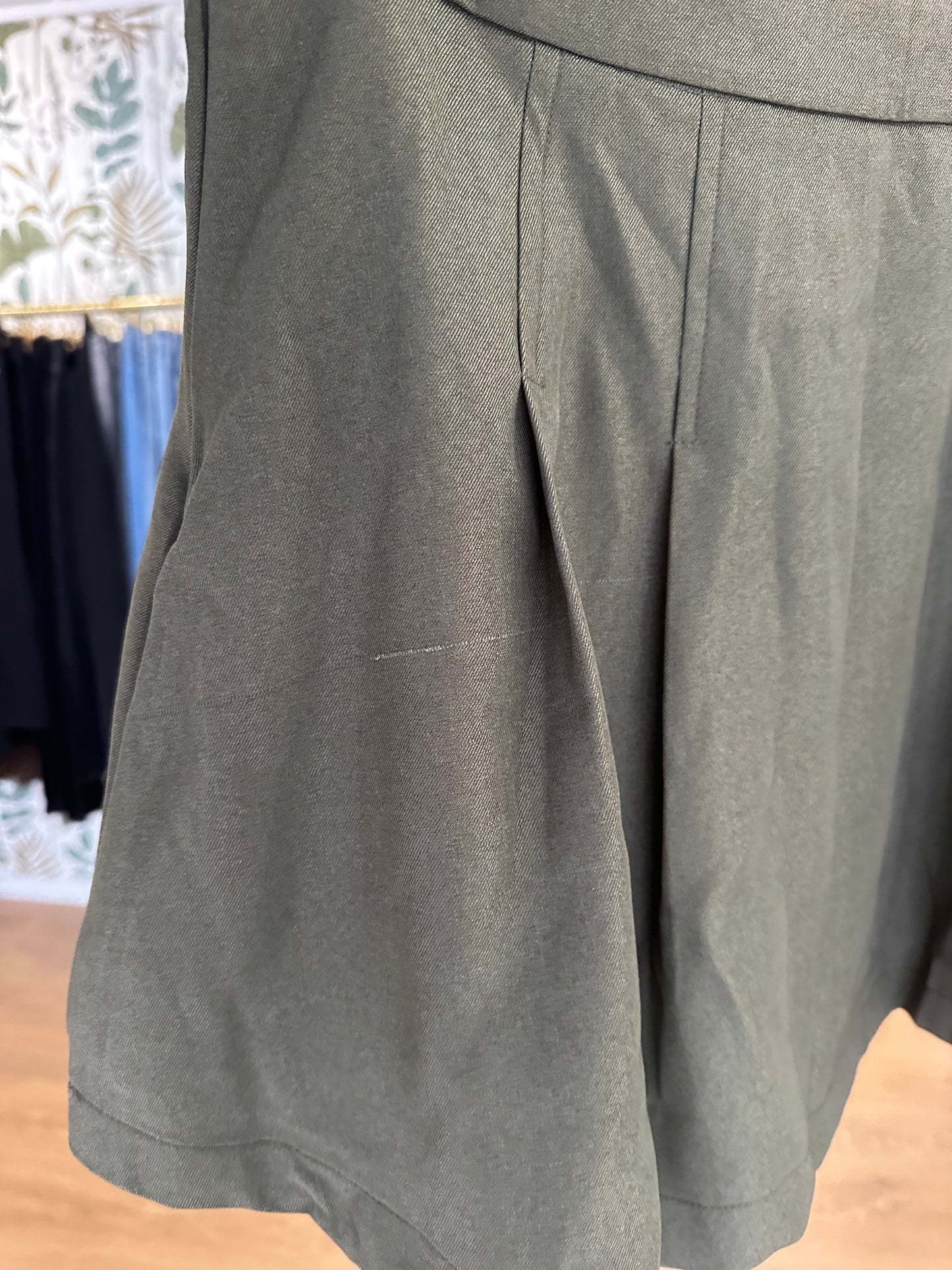 jupe short (petit default)