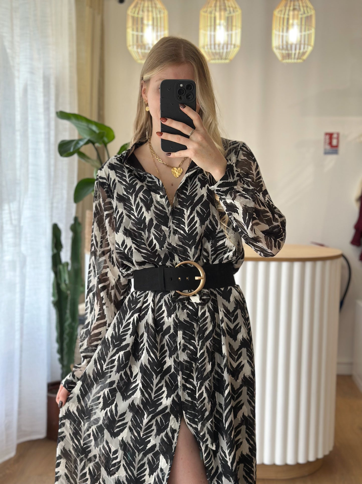 robe NORA