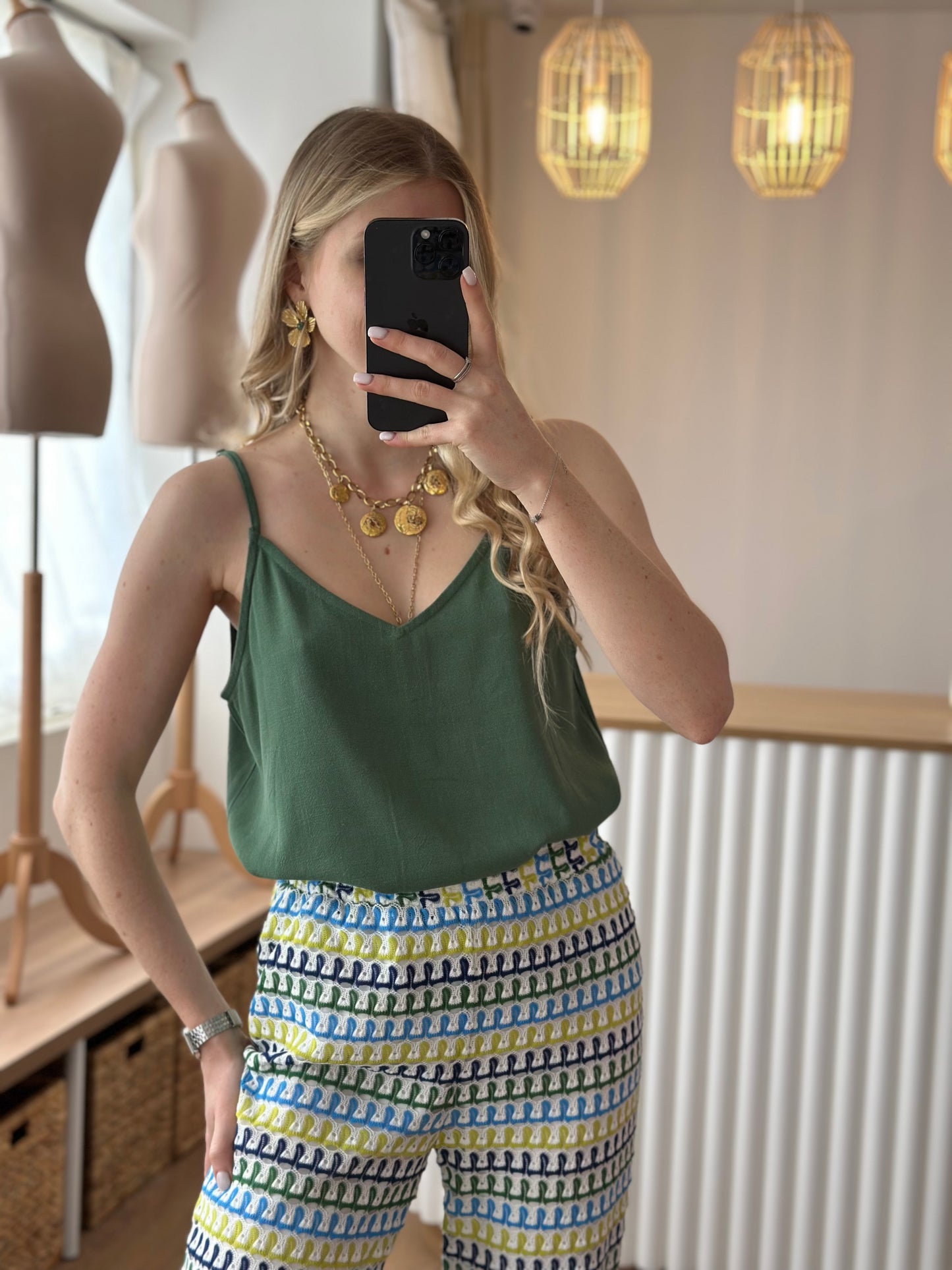 top LAURINE (GRANDE TAILLE)