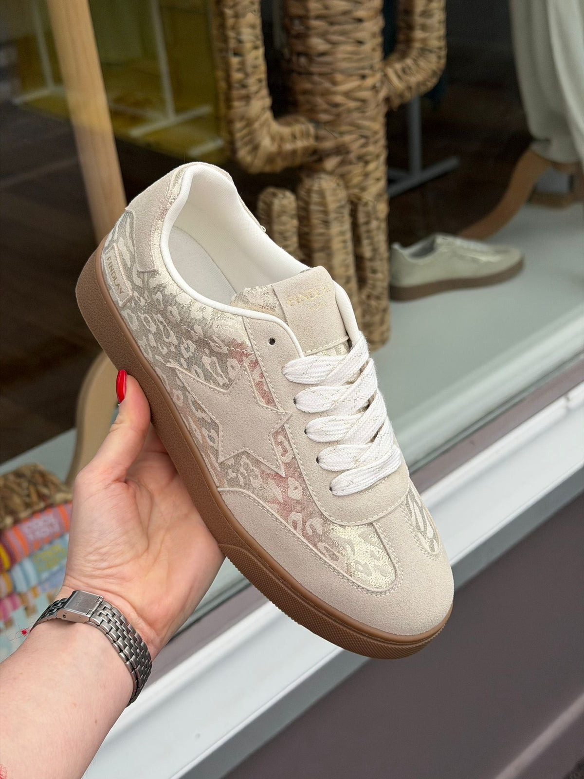 Baskets beige