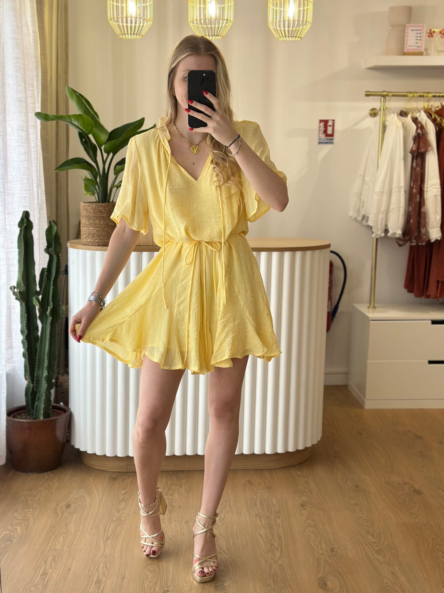 robe PETER