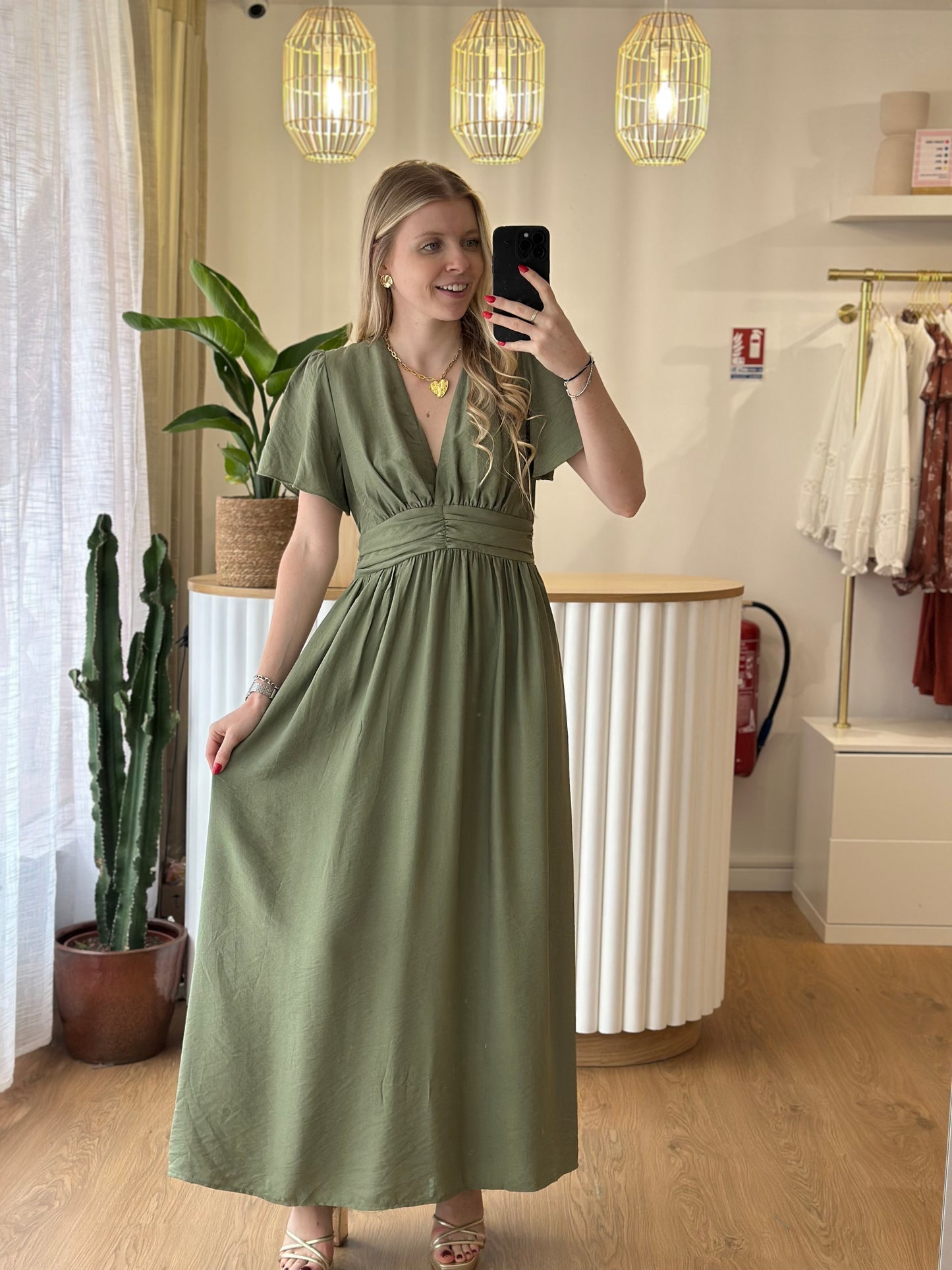 robe KAKI