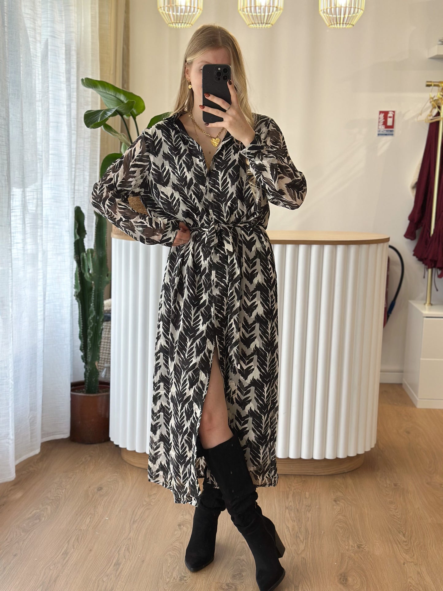 robe NORA