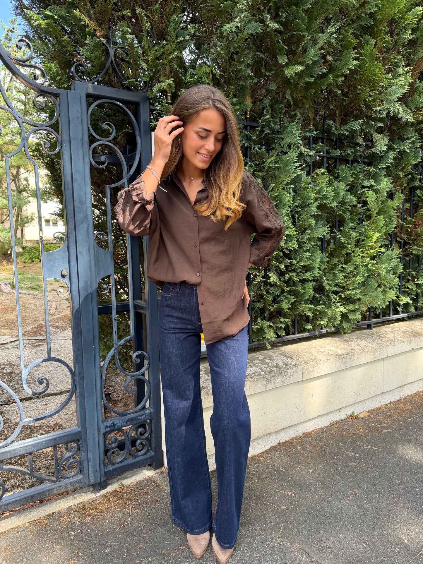 Chemise dentelle marron
