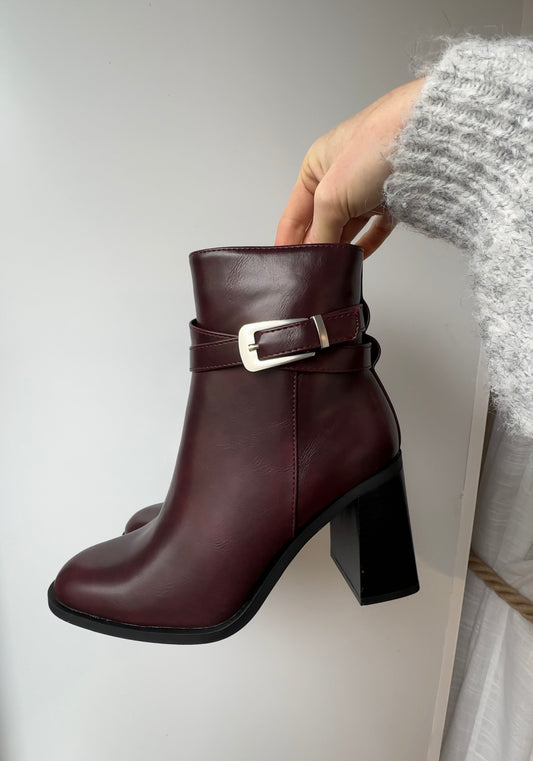 bottines bordeau
