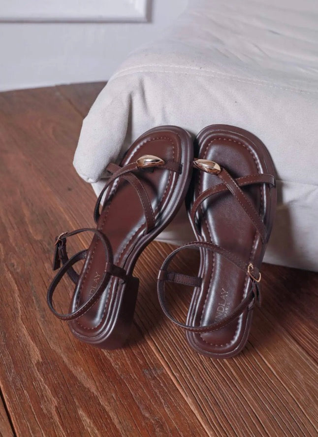 sandales marron