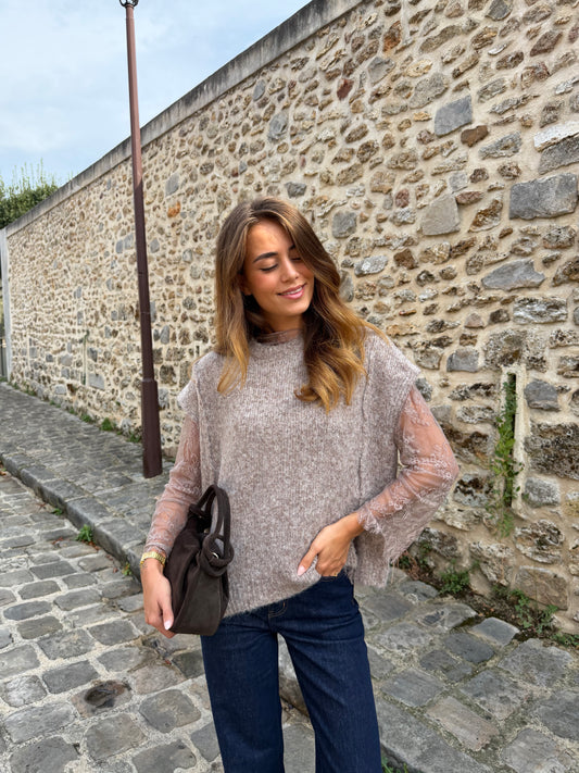 pull dentelle